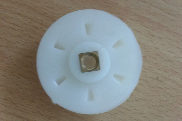 PLASTIC POLYMERINJECTION